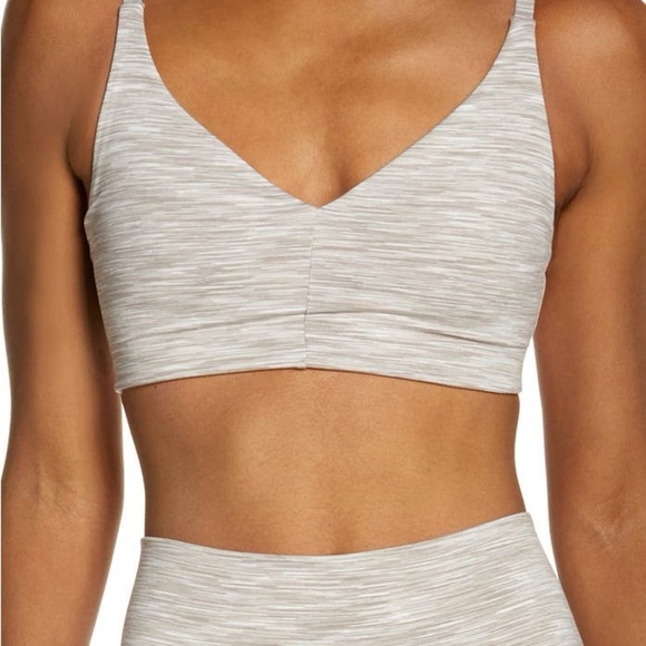 Outdoor Voices Flow Bralette - Picture 5 of 5